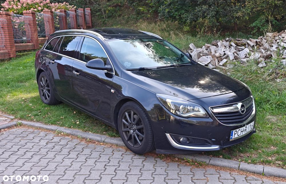 Opel Insignia - 1