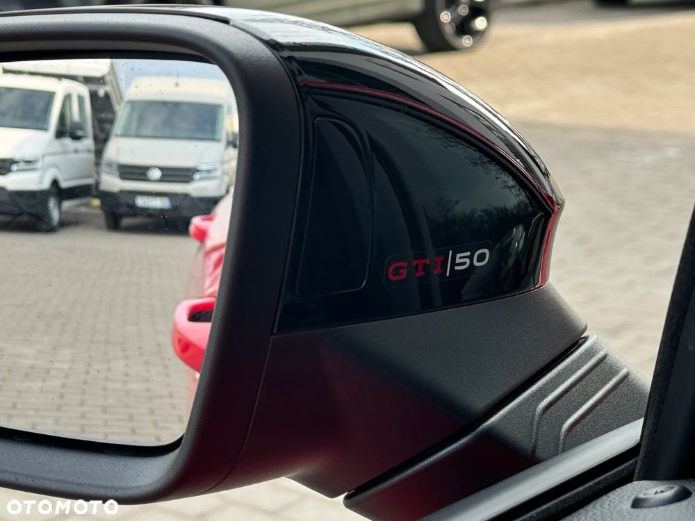 Volkswagen Golf - 16