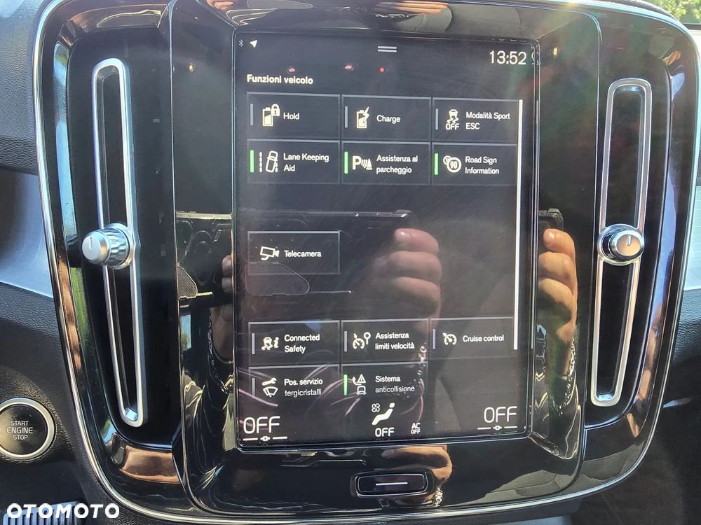 Volvo XC 40 - 18