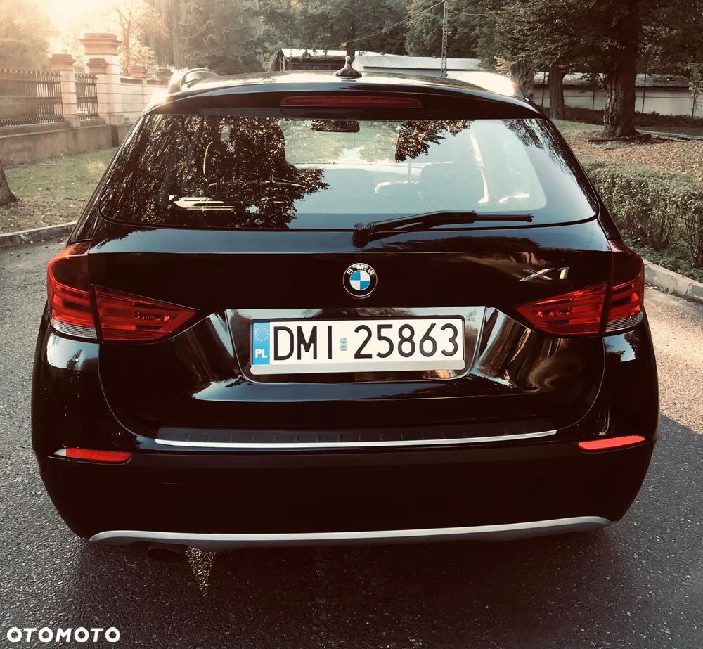 BMW X1 xDrive18d - 10