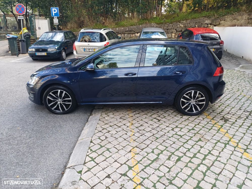 VW Golf 1.6 TDi BlueMotion Confortline - 2
