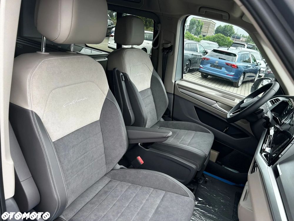 Volkswagen California Nowa California Ocean silnik: 2,0 l TDI SCR 150 KM / skrzynia biegów: 7-biegowa DSG rozstaw osi: 3124 mm - 11