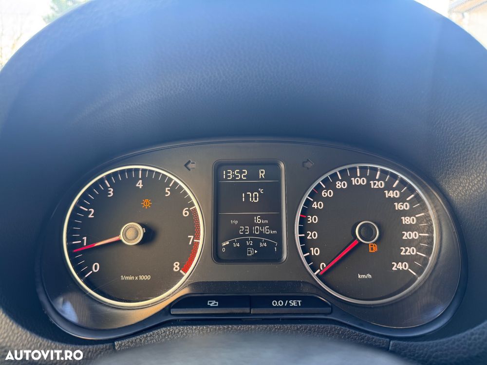 Volkswagen Polo 1.2 TSI DSG Blue Motion Technology Comfortline - 20