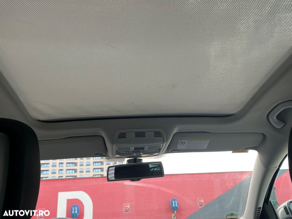 Volkswagen Passat 2.0 TDI 4Motion BlueMotion Technology Comfortline - 9