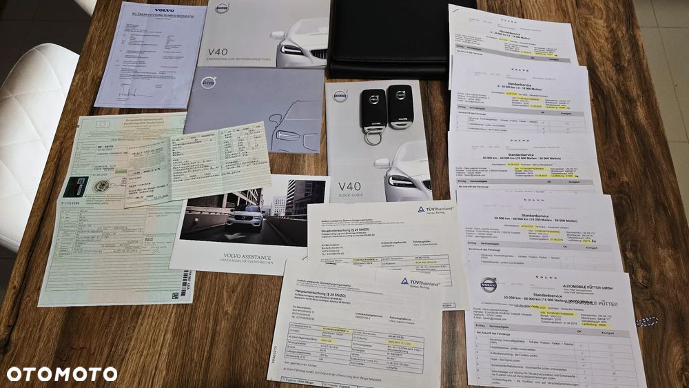 Volvo V40 T2 Drive-E Momentum - 38