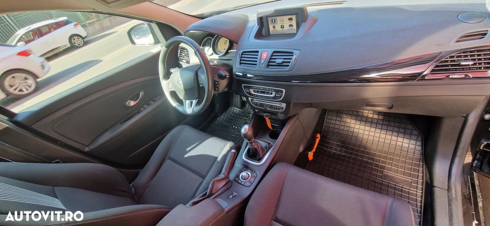 Renault Megane TCe 130 Dynamique - 6