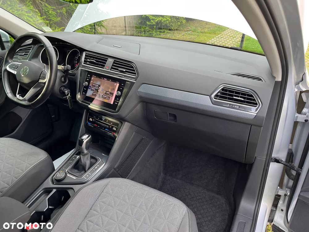 Volkswagen Tiguan 2.0 TDI SCR 4MotION DSG Life - 22