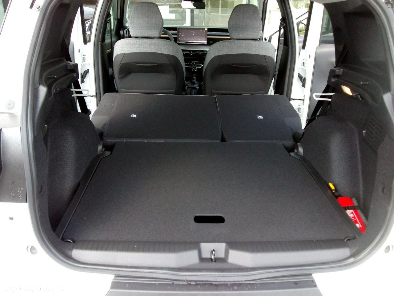 Citroën C3 Aircross 1.2 Turbo Plus S&S - 18