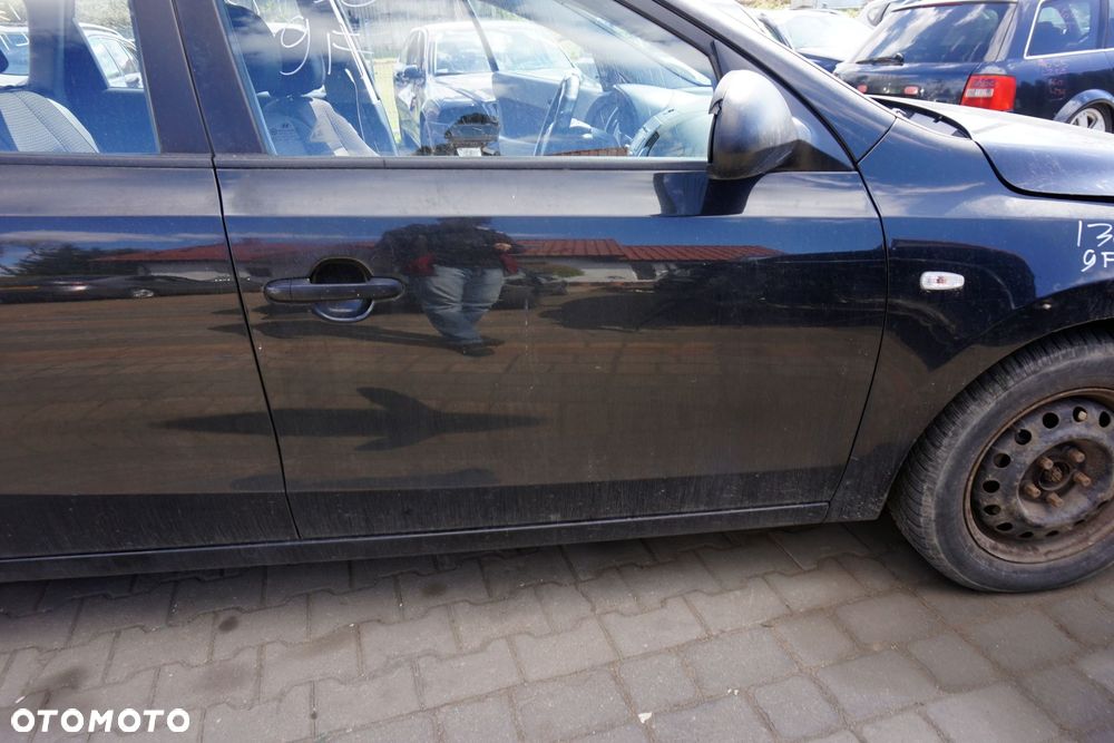 DRZWI PRZEDNIE PRAWE I30 I KOMBI 9F  SZARY HYUNDAI 2007-2010 - 3