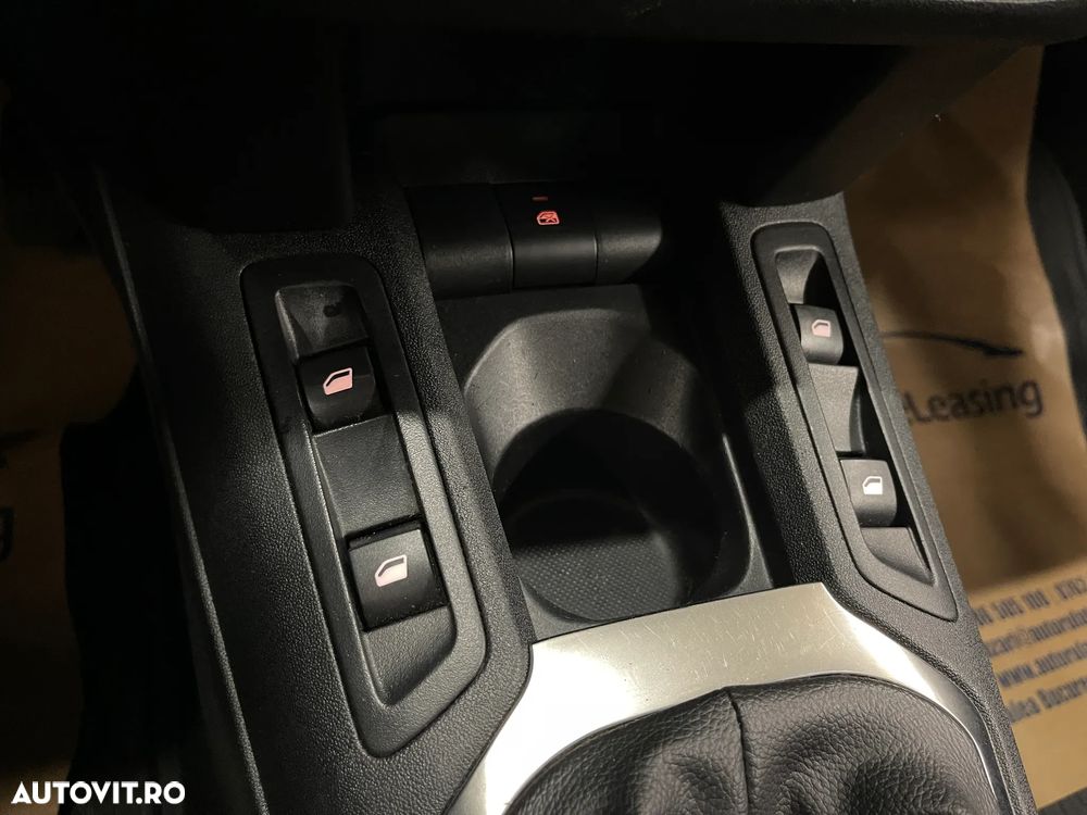 Peugeot 301 1.5 BlueHDI FAP Allure - 21