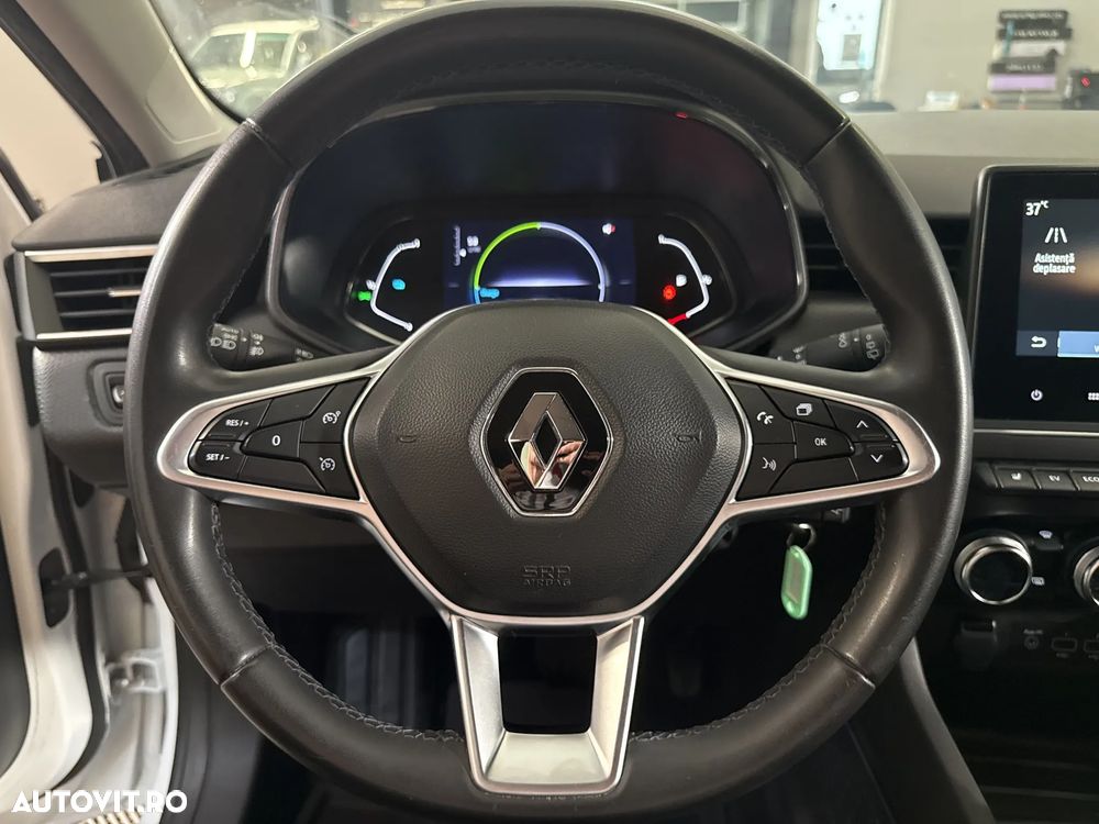 Renault Clio - 17