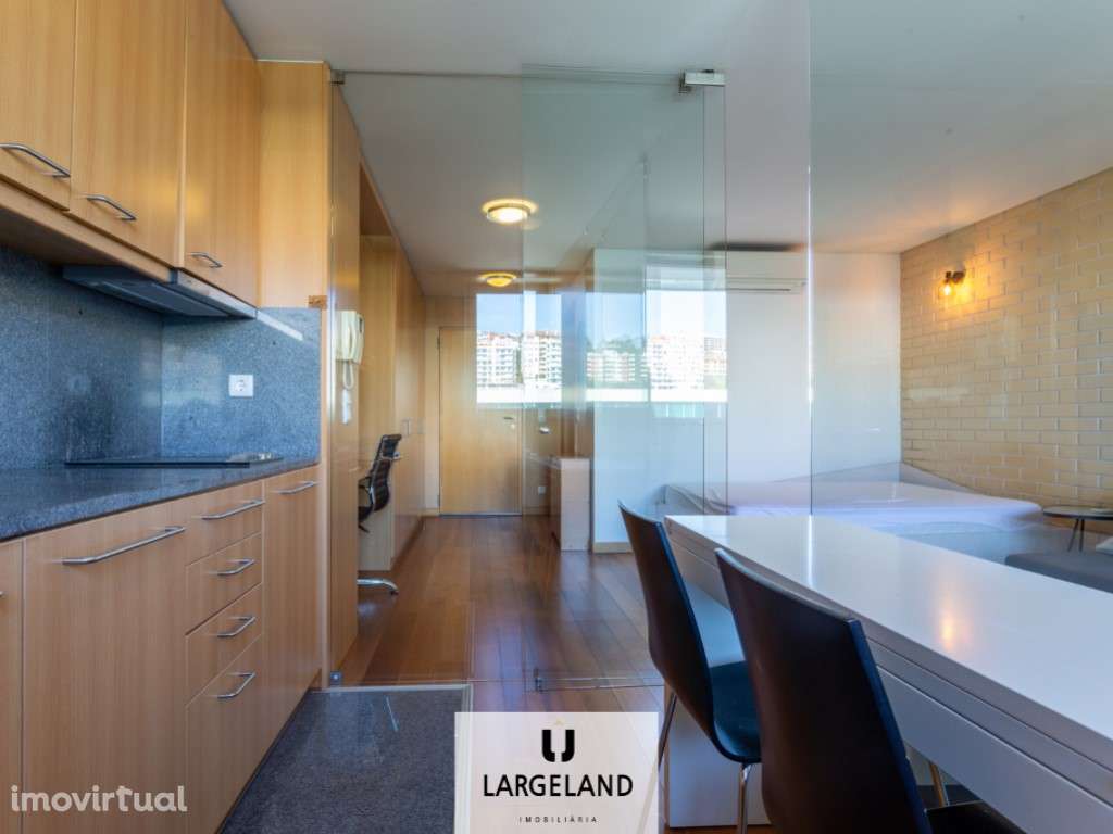 Apartamento T0 junto ao Estádio - Grande imagem: 3/12