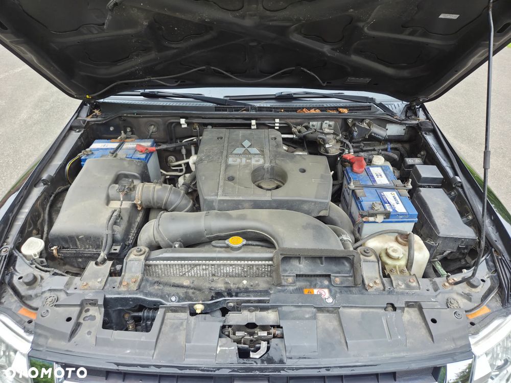 Mitsubishi Pajero 3.2 DID Instyle - 19