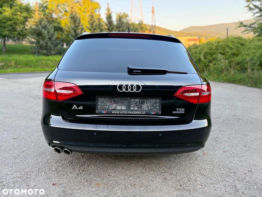 Audi A4 Avant 2.0 TDI S tronic quattro - 8
