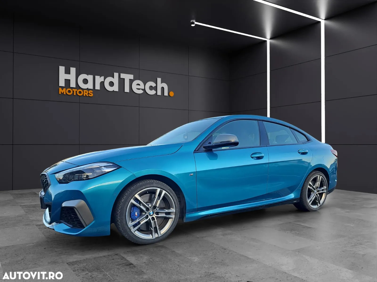 BMW M2 M235i xDrive AT - 8