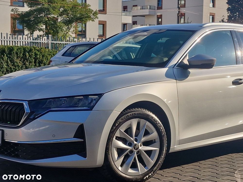 Skoda Octavia 1.5 TSI mHEV Selection DSG - 28