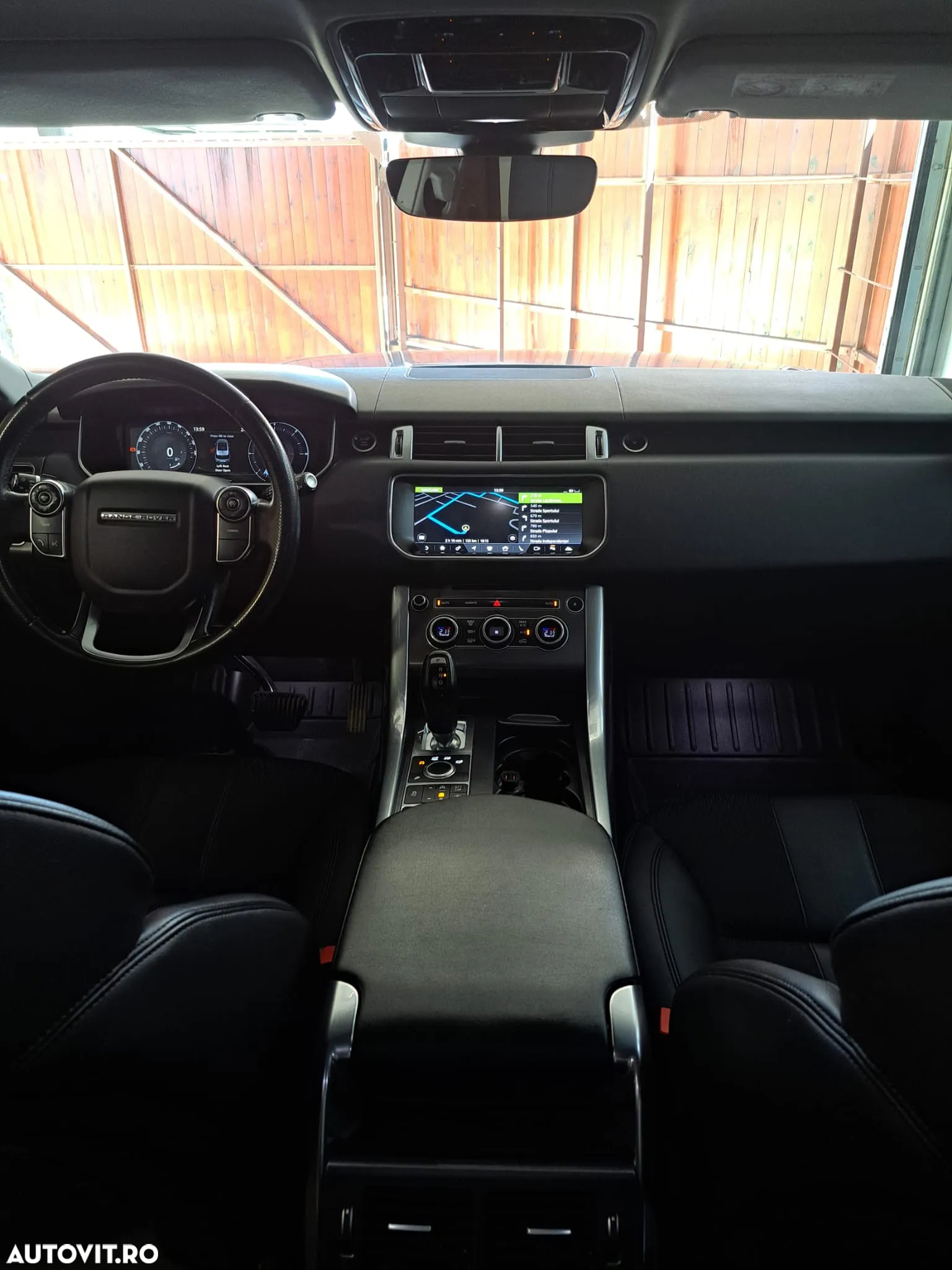 Land Rover Range Rover Sport 3.0 I TDV6 - 11