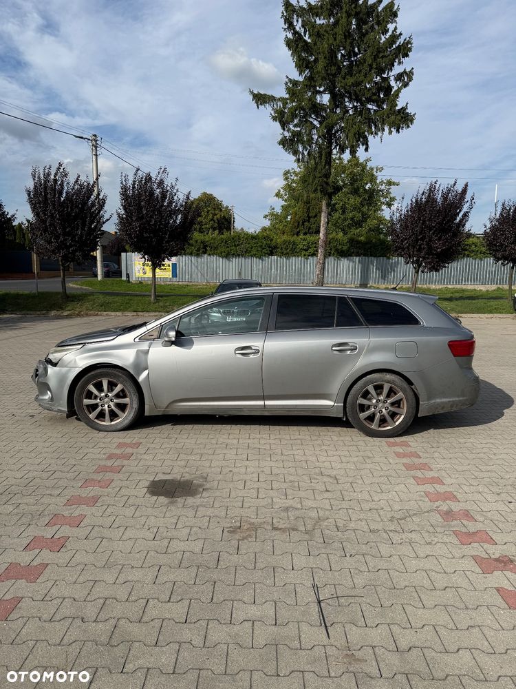 Toyota Avensis - 3