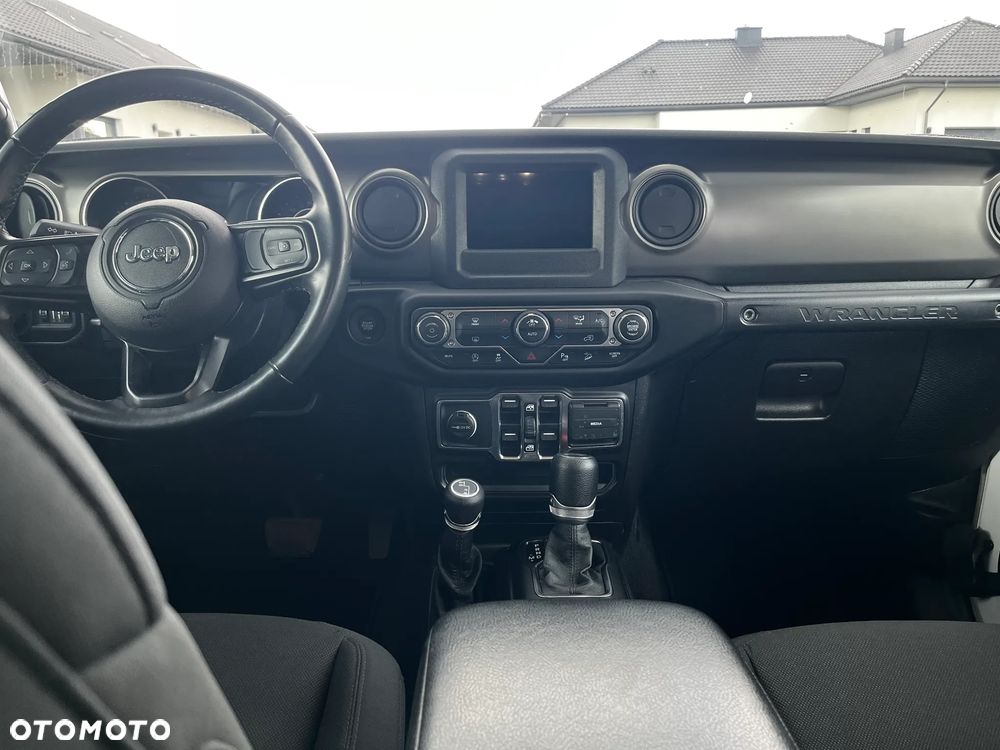 Jeep Wrangler Unlimited GME 2.0 Turbo Freedom - 19