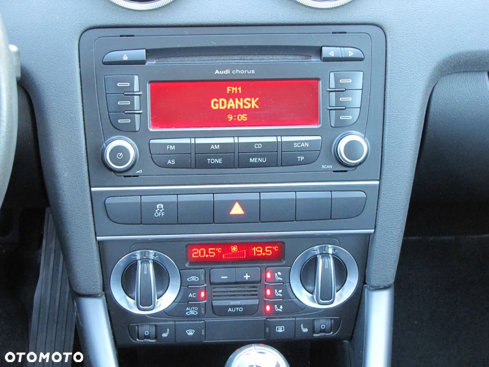 Audi A3 Sportback 1.6 Ambiente - 15