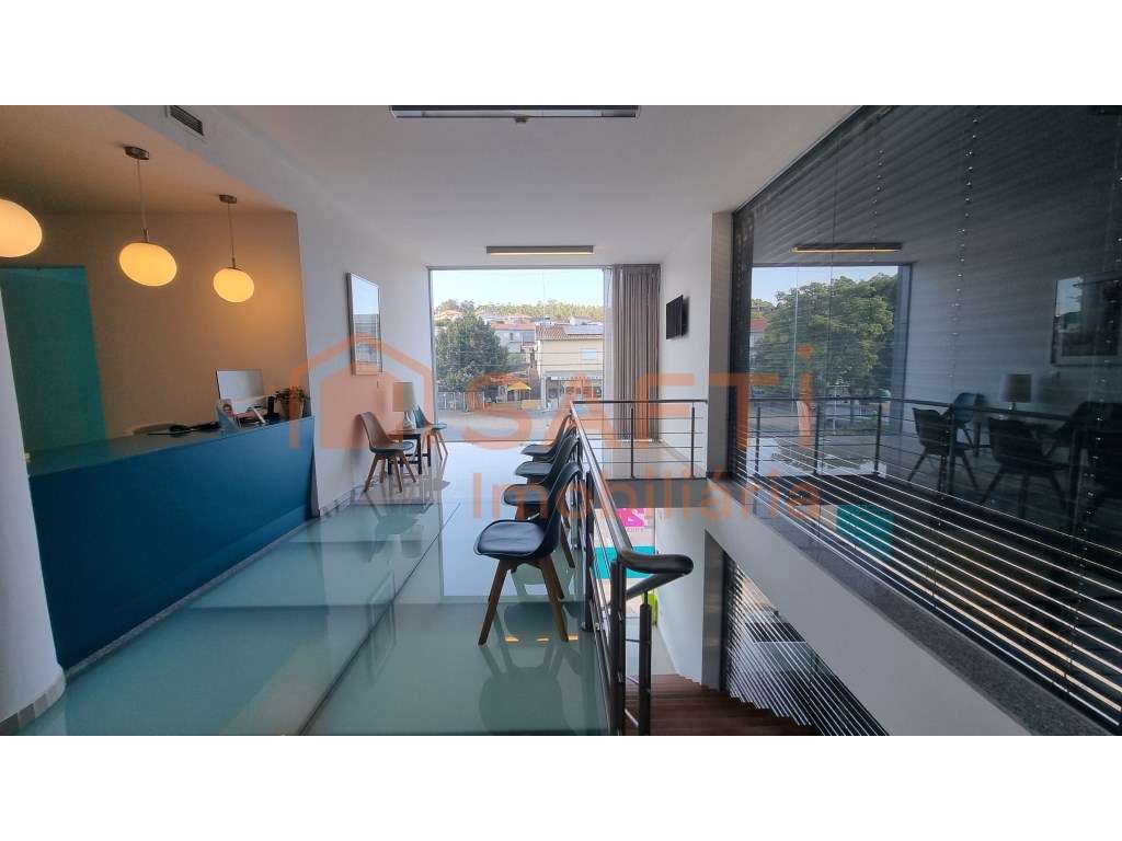 Clínica de Medicina Dentária em Penafiel | Operação Consolidada - Grande imagem: 2/29
