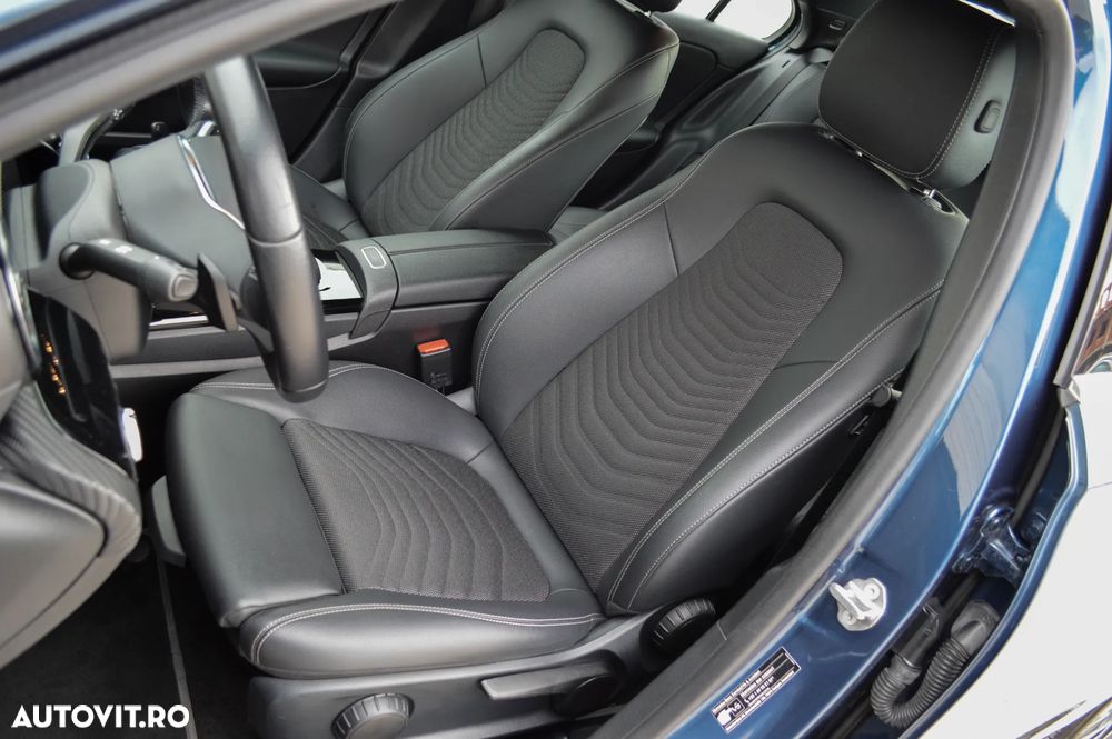 Mercedes-Benz A 250 e 8G-DCT Lim. Progressive Advanced - 21