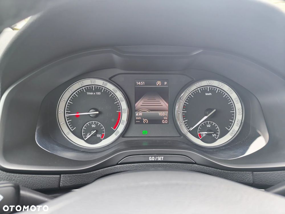 Skoda Karoq 1.6 TDI SCR DSG Ambition - 11