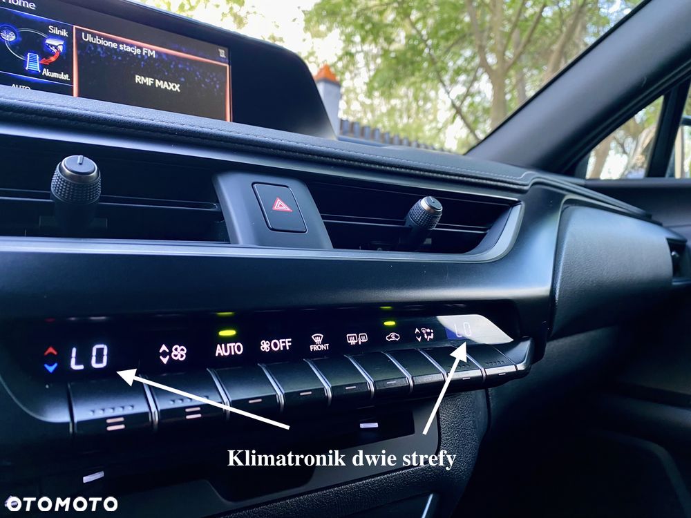 Lexus UX 250h GPF F Impression 2WD - 19