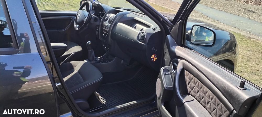 Dacia Duster 1.6 4x2 - 12