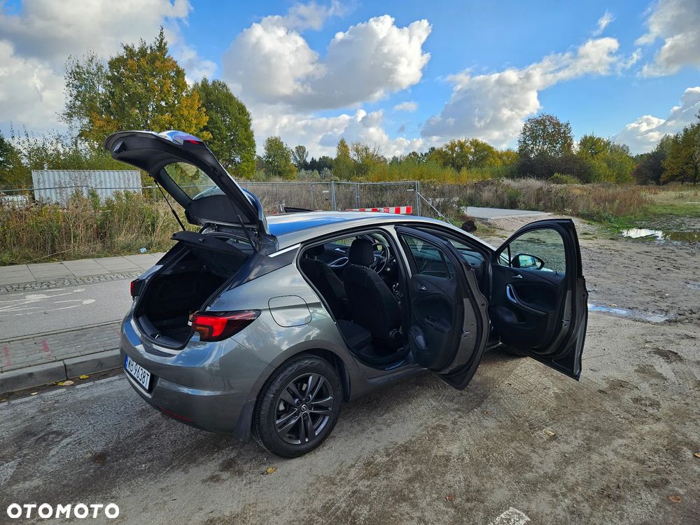 Opel Astra V 1.4 T 120 Lat S&S - 10