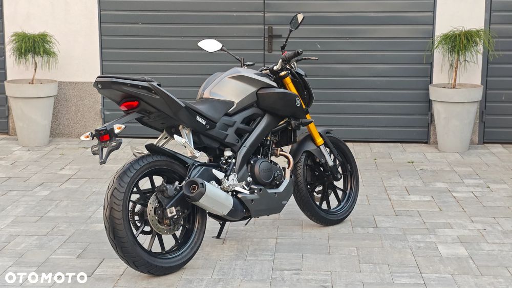 Yamaha MT - 9