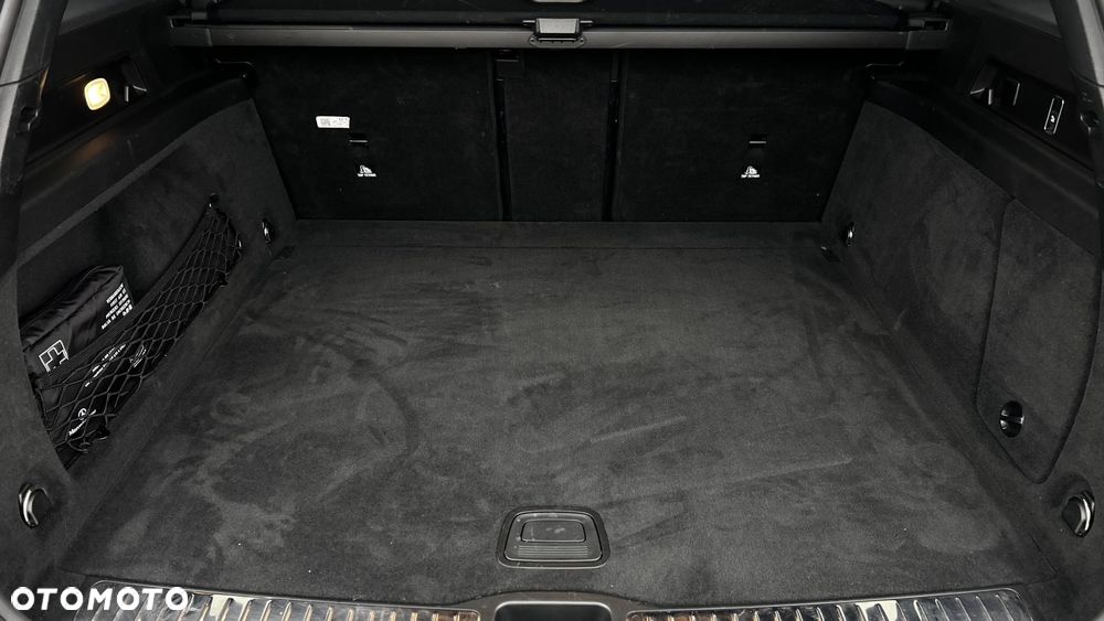 Mercedes-Benz GLE - 22