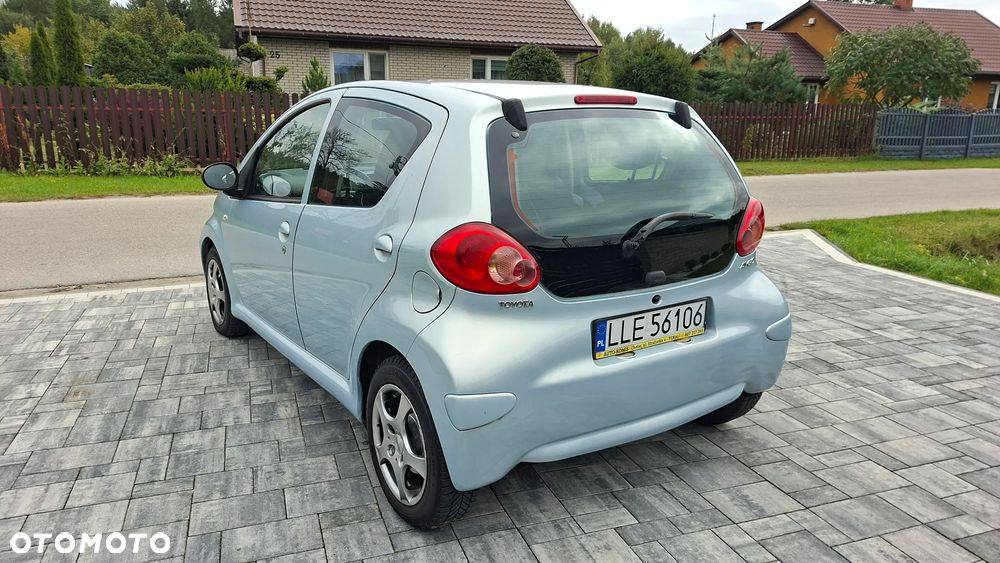 Toyota Aygo 1.0 VVT-i Luna A/C - 3