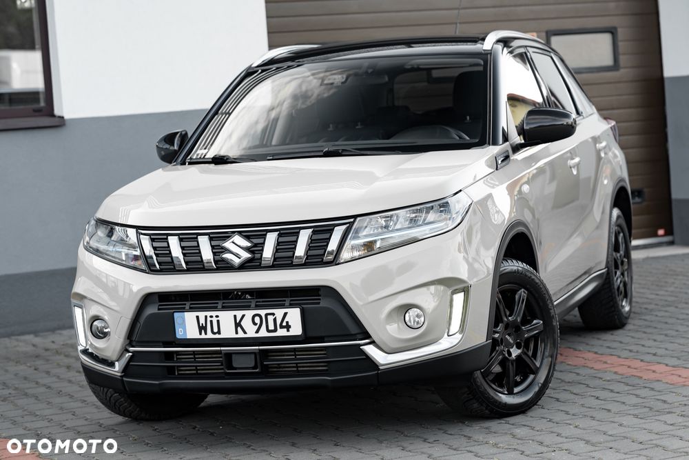 Suzuki Vitara 1.5 Dualjet Hybrid AGS Comfort+ "SHINKAI" - 1