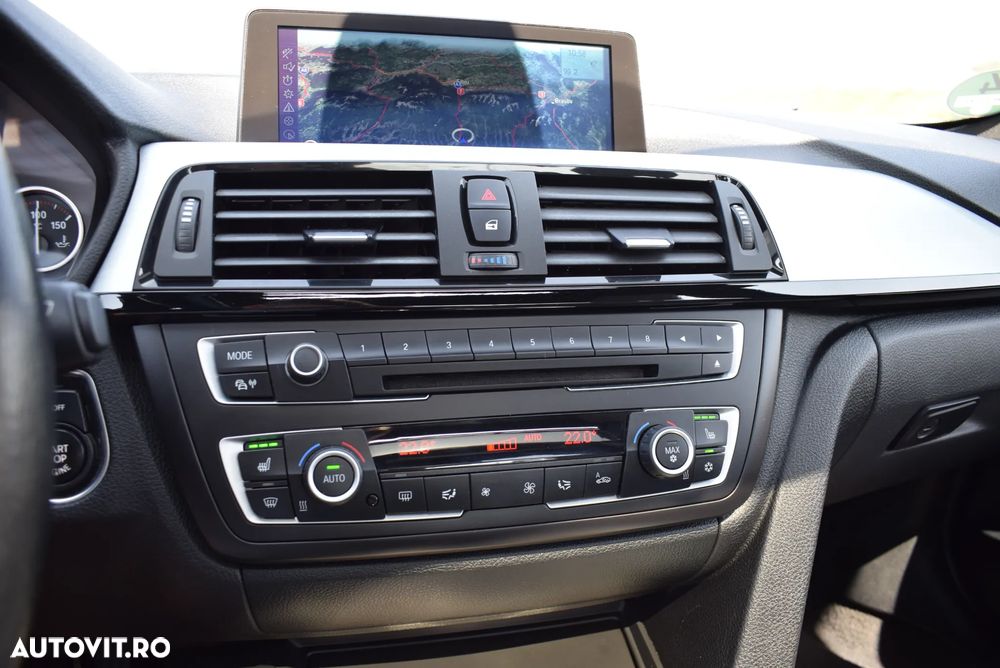 BMW Seria 3 320d Sport-Aut. Sport Line - 8