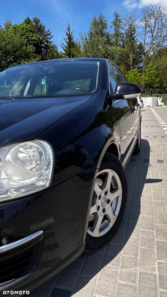 Volkswagen Jetta 1.9 TDI Comfortline - 3