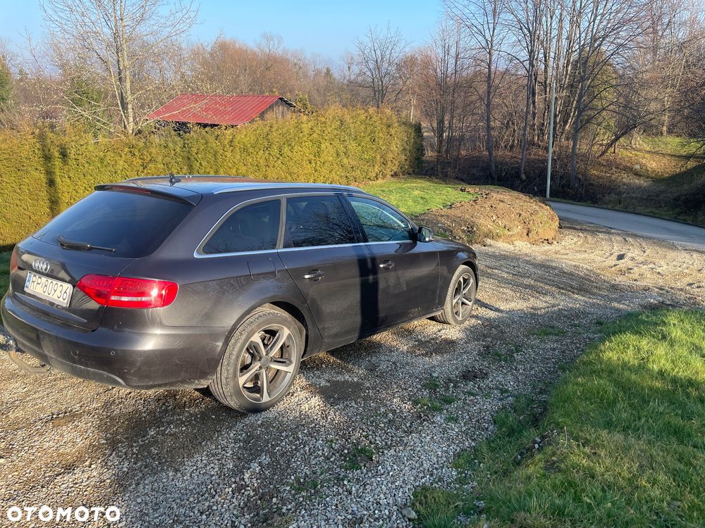 Audi A4 Avant 2.0 TDI - 5