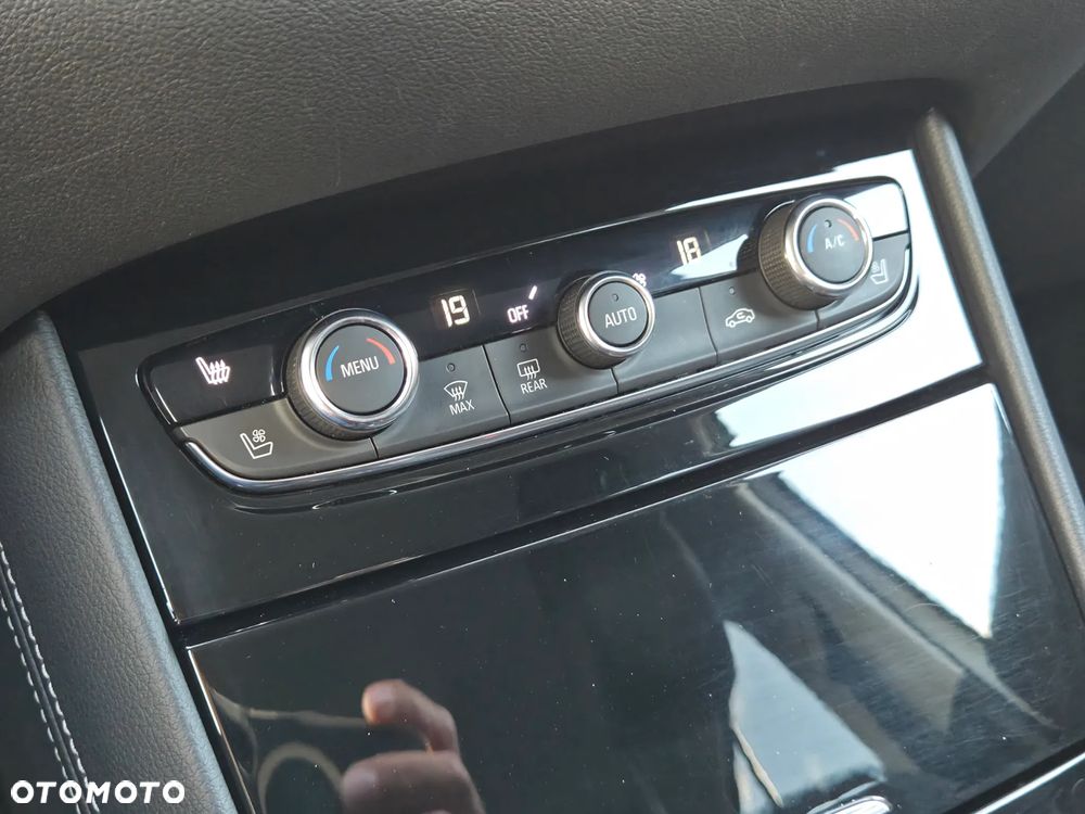 Opel Grandland X 2.0 D Start/Stop Automatik Business INNOVATION - 19