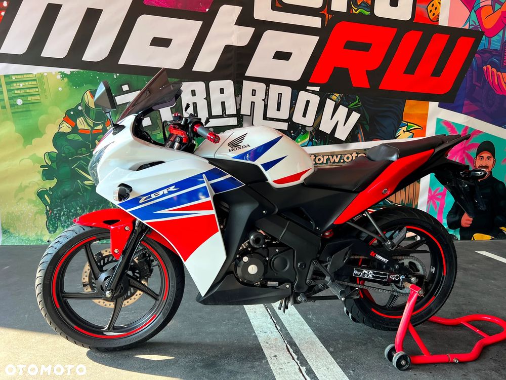 Honda CBR - 3