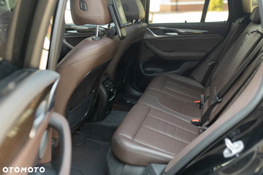 BMW X3 xM40d mHEV - 22