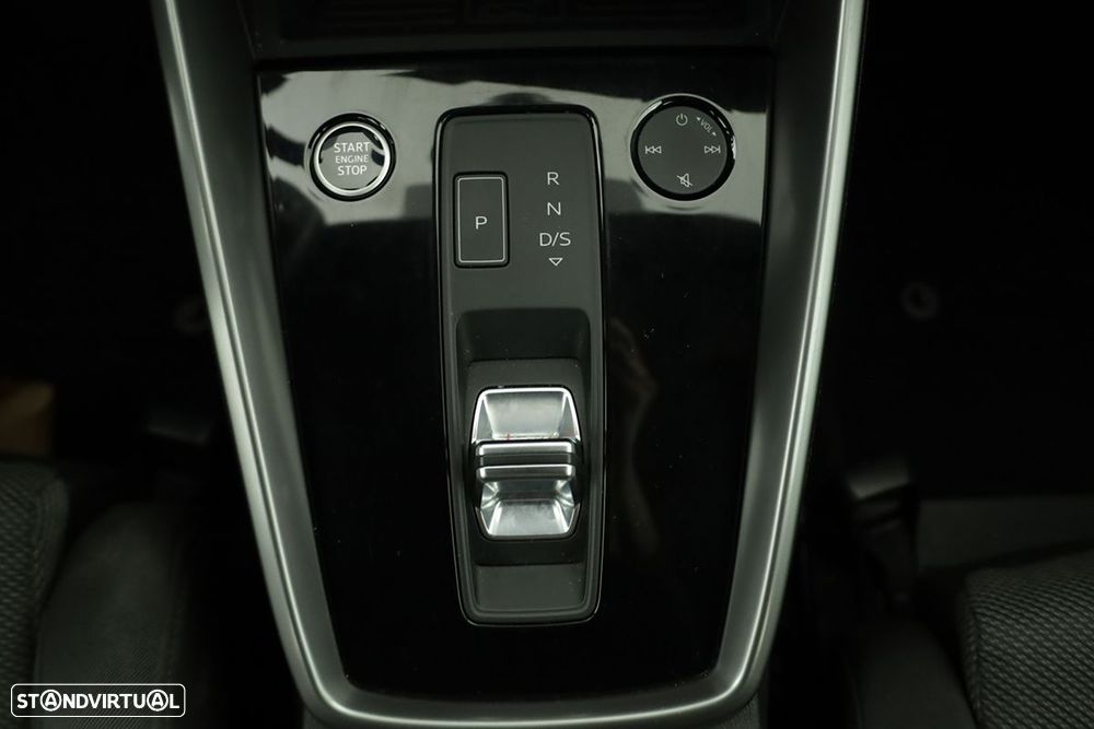 Audi A3 Sportback 45 TFSIe S line - 13