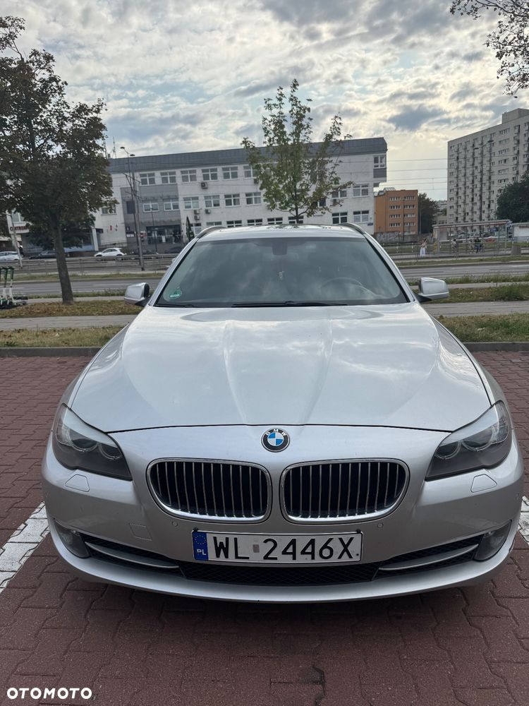 BMW Seria 5 520d Touring - 1