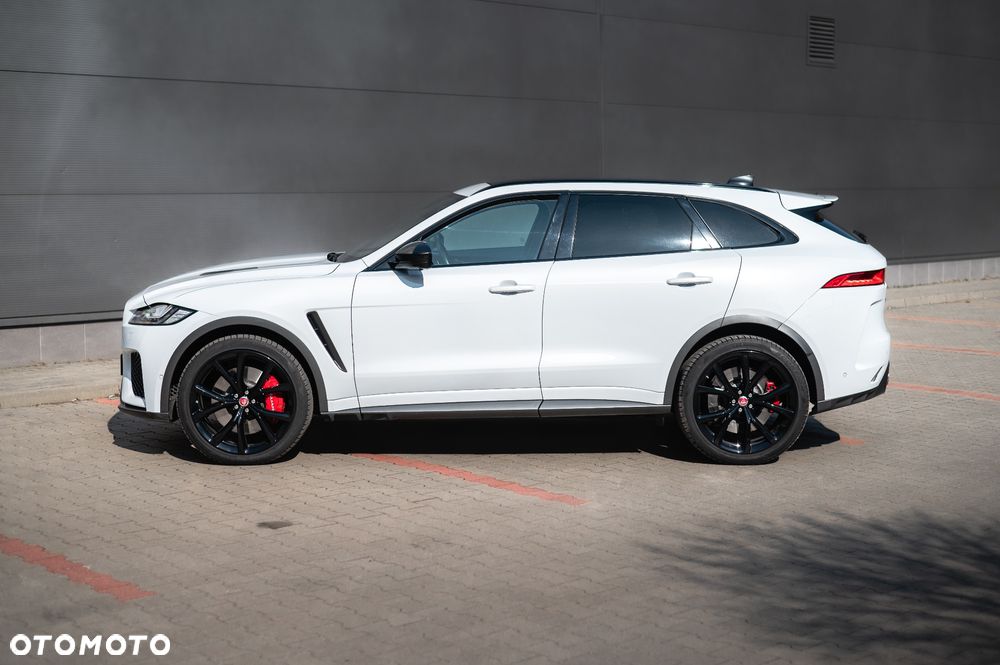 Jaguar F-Pace 5.0 V8 S/C AWD SVR - 16