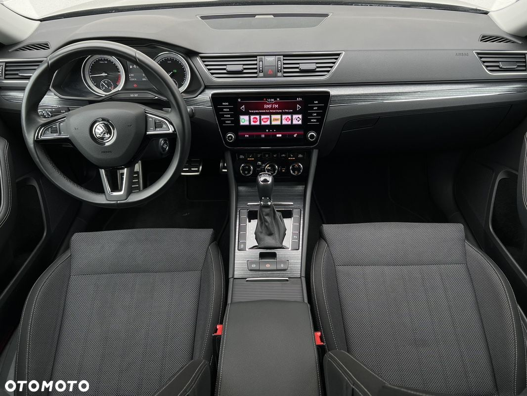 Skoda Superb 2.0 TDI DSG Active - 8