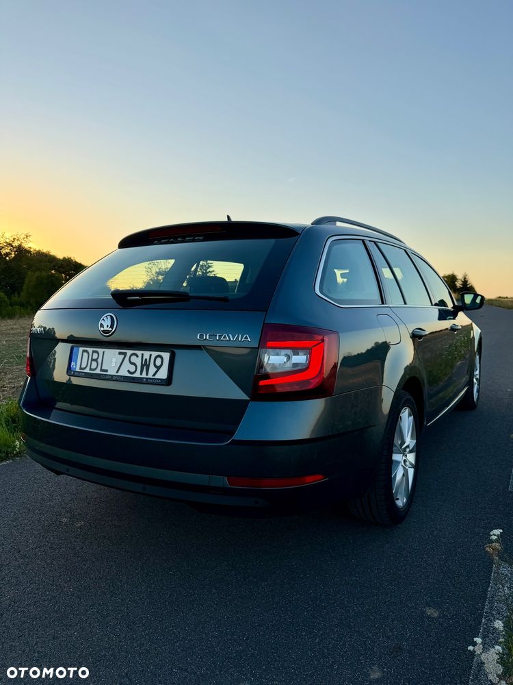 Skoda Octavia 1.5 TSI ACT Style DSG - 21