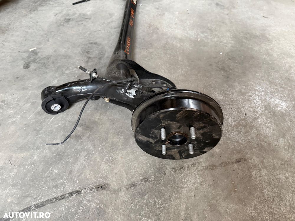 Punte spate completa TOYOTA YARIS xp130 an 2012-2019 - 2