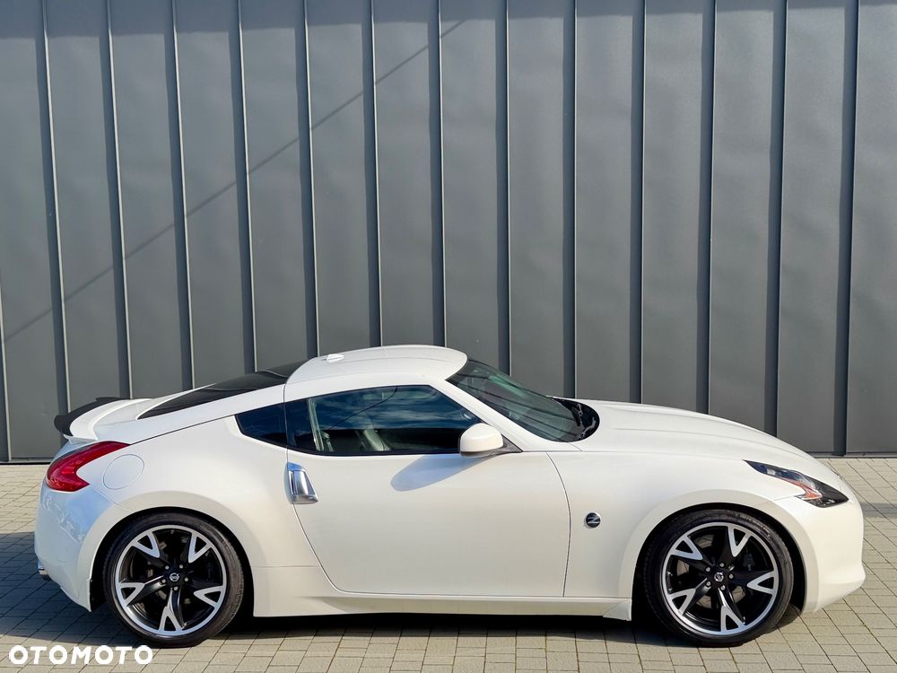 Nissan 370 Z 3.7 V6 GT Edition - 16
