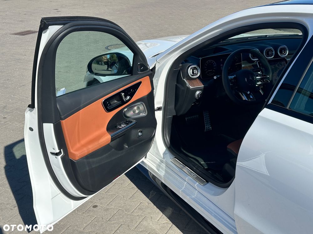 Mercedes-Benz Klasa C AMG 43 4Matic AMG Speedshift MCT9G - 15