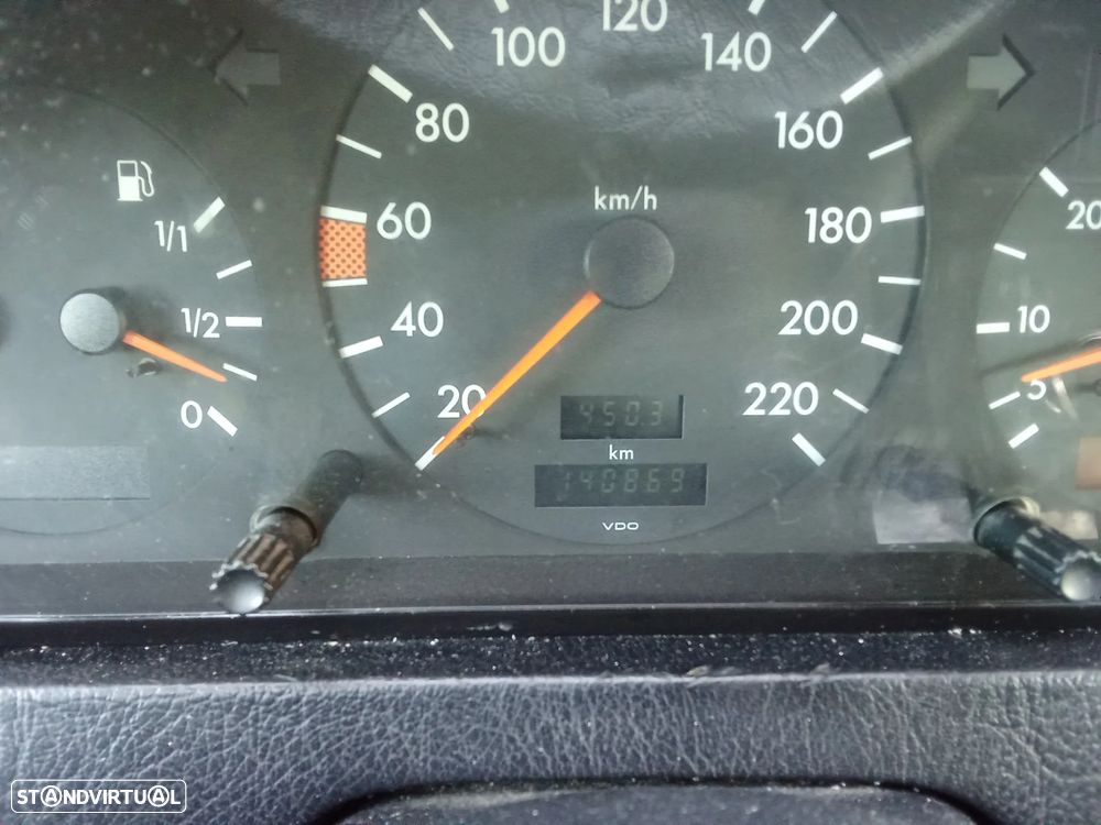 Mercedes-Benz C 200 D Elegance - 3