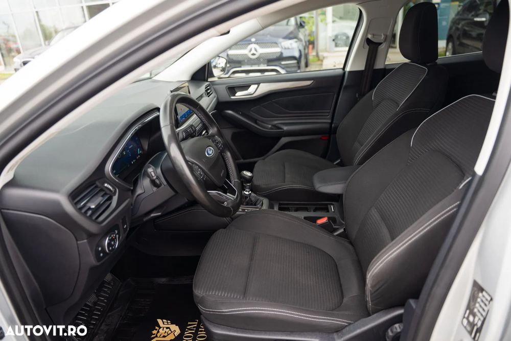 Ford Focus 1.0 EcoBoost Start-Stopp-System TITANIUM - 13